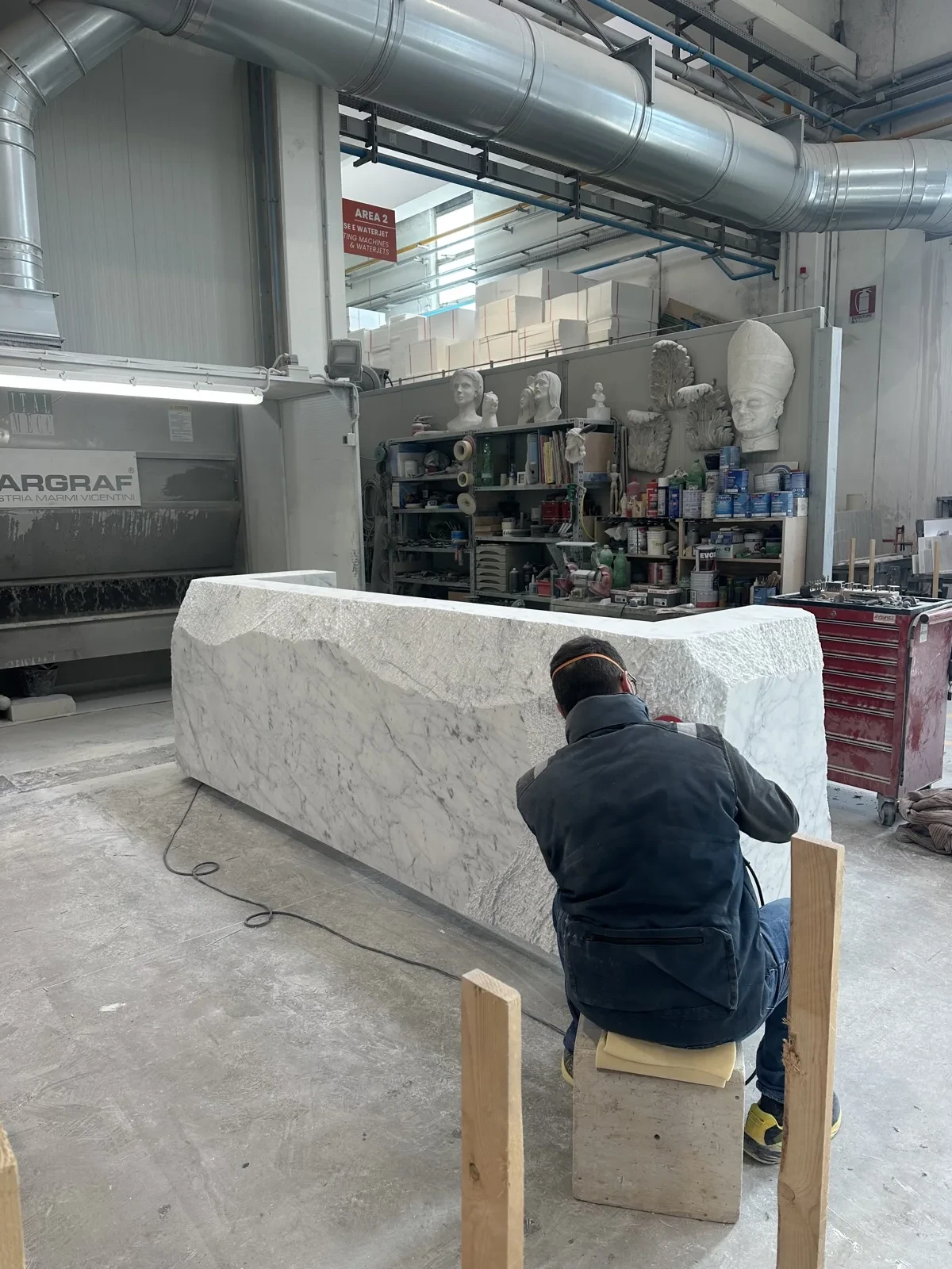 Comptoir Massif en Marbre Blanc Carrara